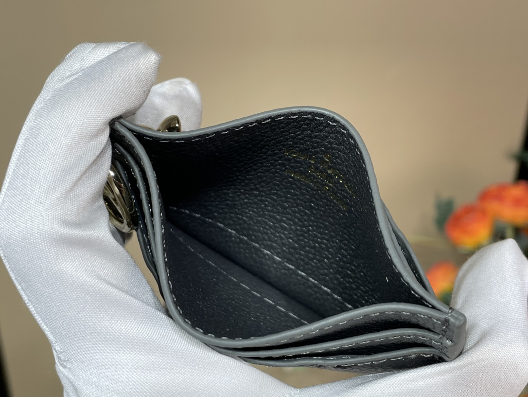 Louis Vuitton Margot Wallet Monogram Empreinte Leather (M12178）