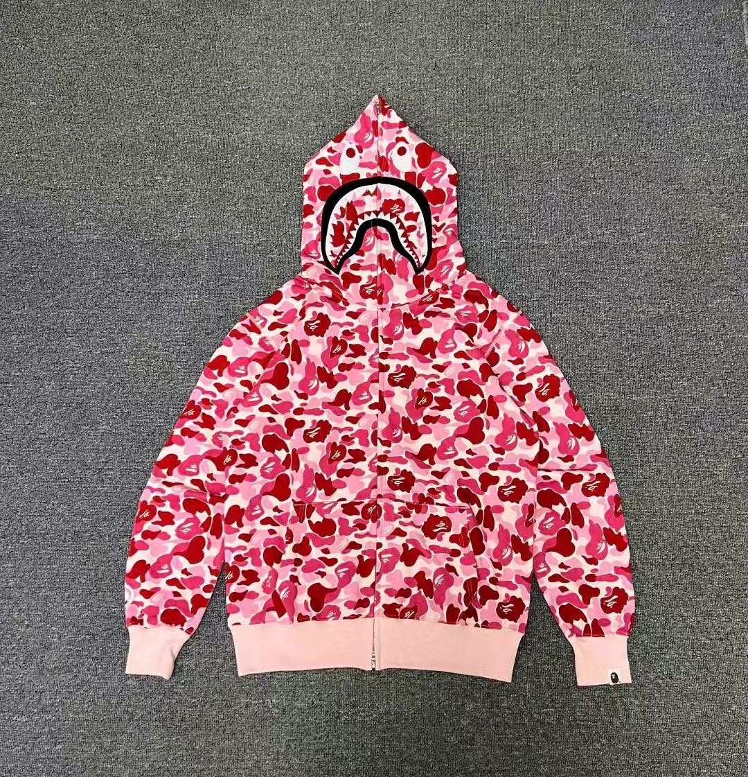 Bape Shark Hoodie（1E80-115-022）