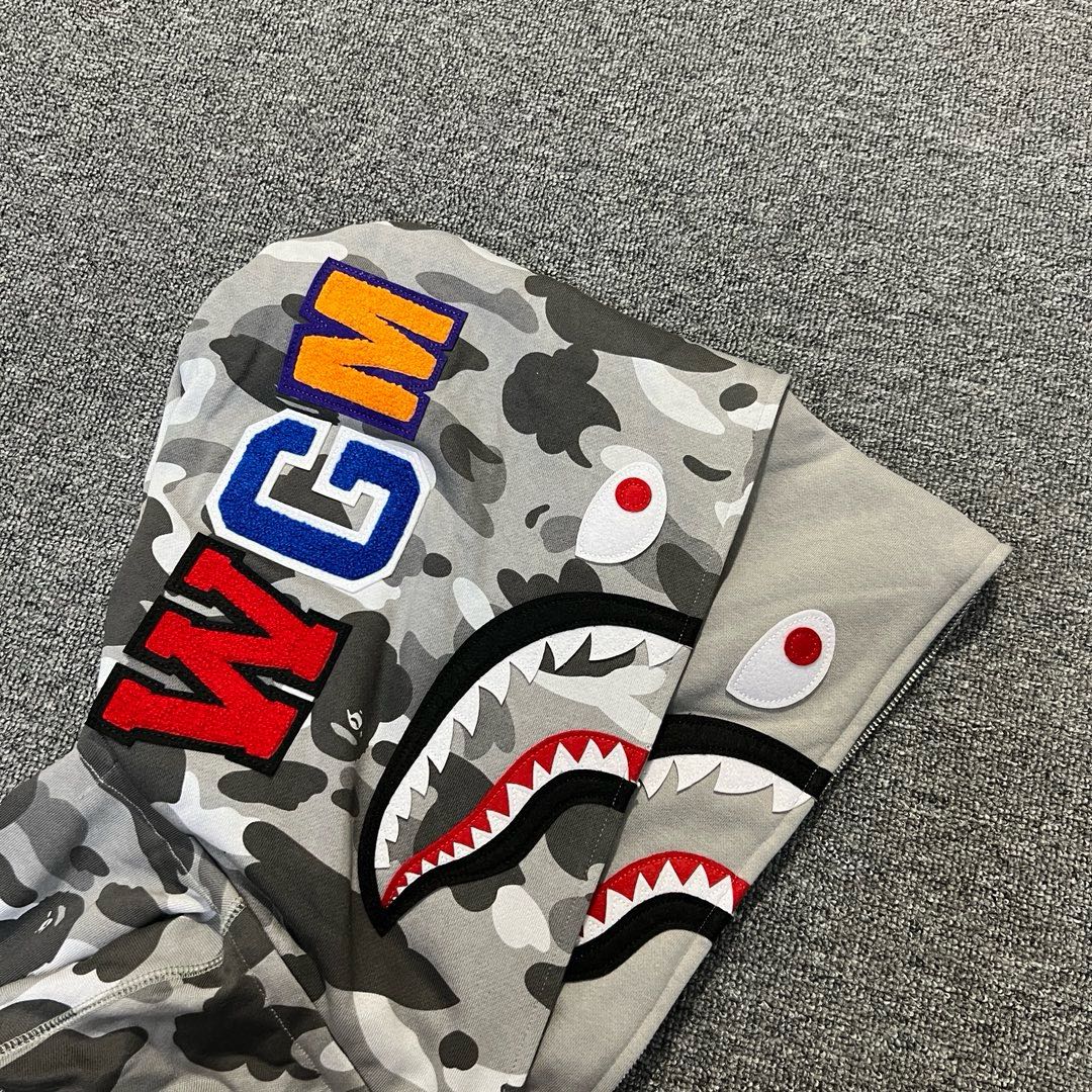 Bape Shark Hoodie（1H30-215-018）