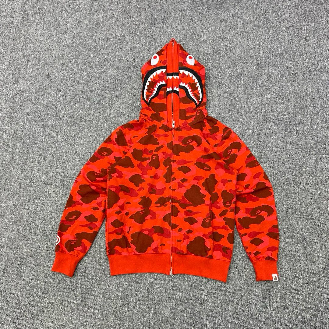 Bape Shark Hoodie（1H30-215-018）