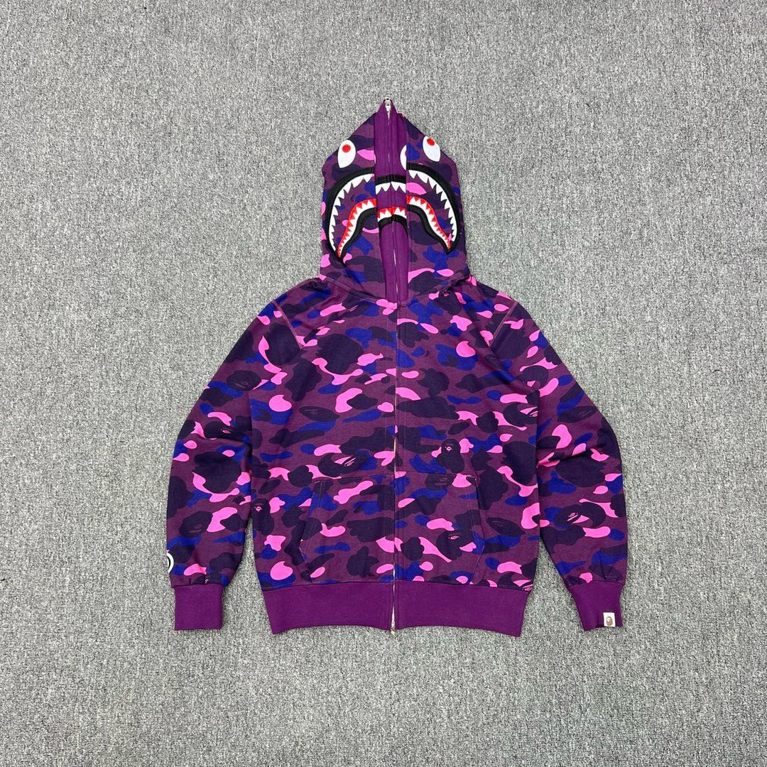 Bape Shark Hoodie（1H30-215-018）