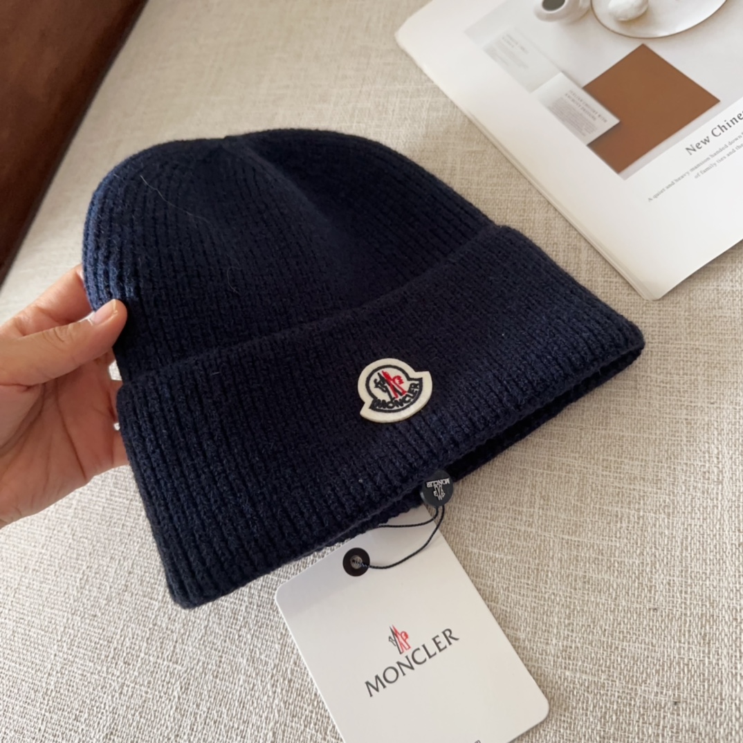 MONCLER Ribbed Knit Wool Beanie（3B00063M1900750）ウール（7色展開）