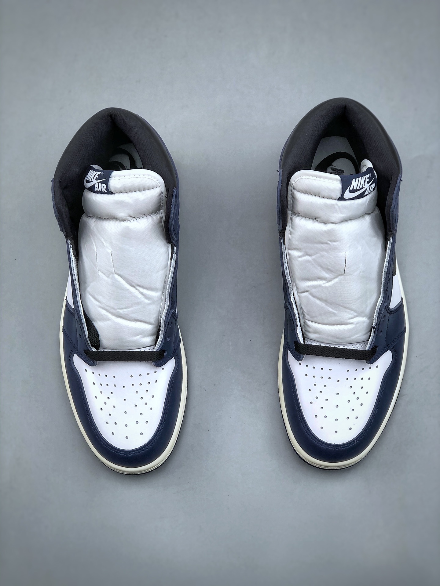 Nike Air Jordan 1 Retro High OG "Midnight Navy" (DZ5485-401)