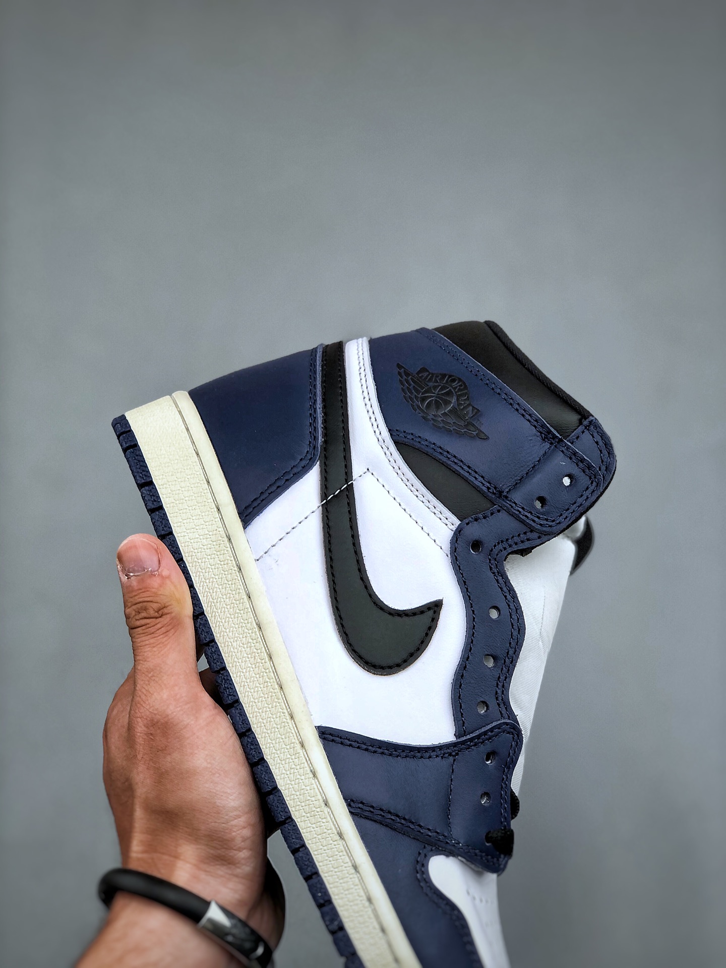 Nike Air Jordan 1 Retro High OG "Midnight Navy" (DZ5485-401)