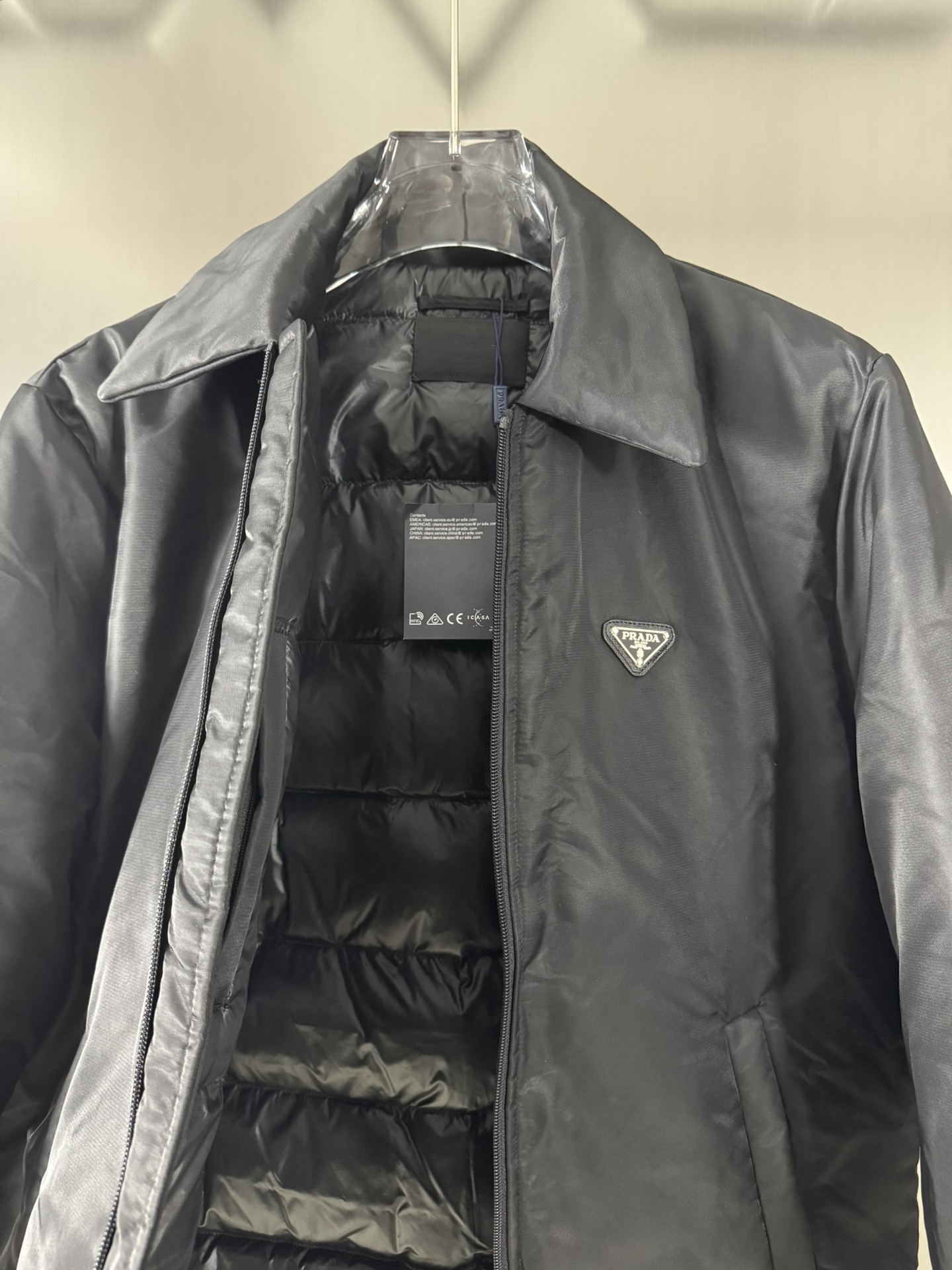 PRADA Re-Nylon cropped down jacket（SGC397-1WQ8-F0002-S-232）