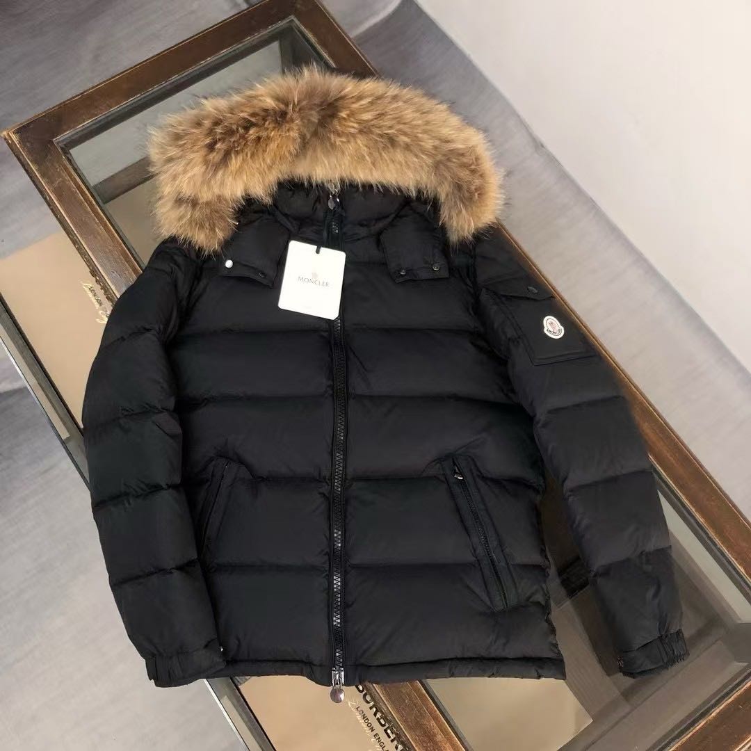 MONCLER MAYAF short down jacket（H20911A002705968E999）