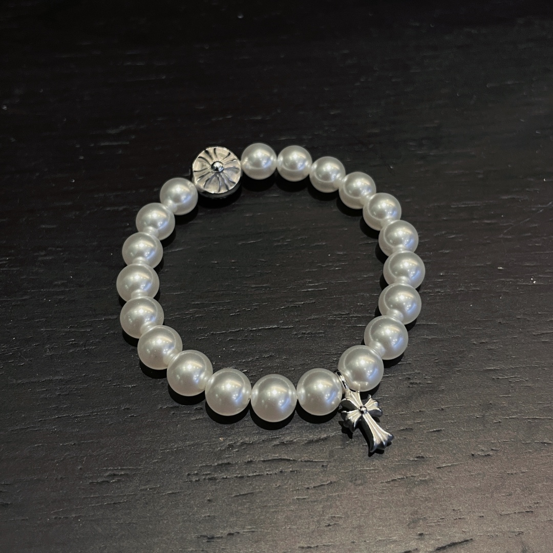 𝐂𝐡𝐫𝐨𝐦𝐞 𝐡𝐞𝐚𝐫𝐭𝐬 Pearl Cross Bracelet（CHROME HEARTS 210）