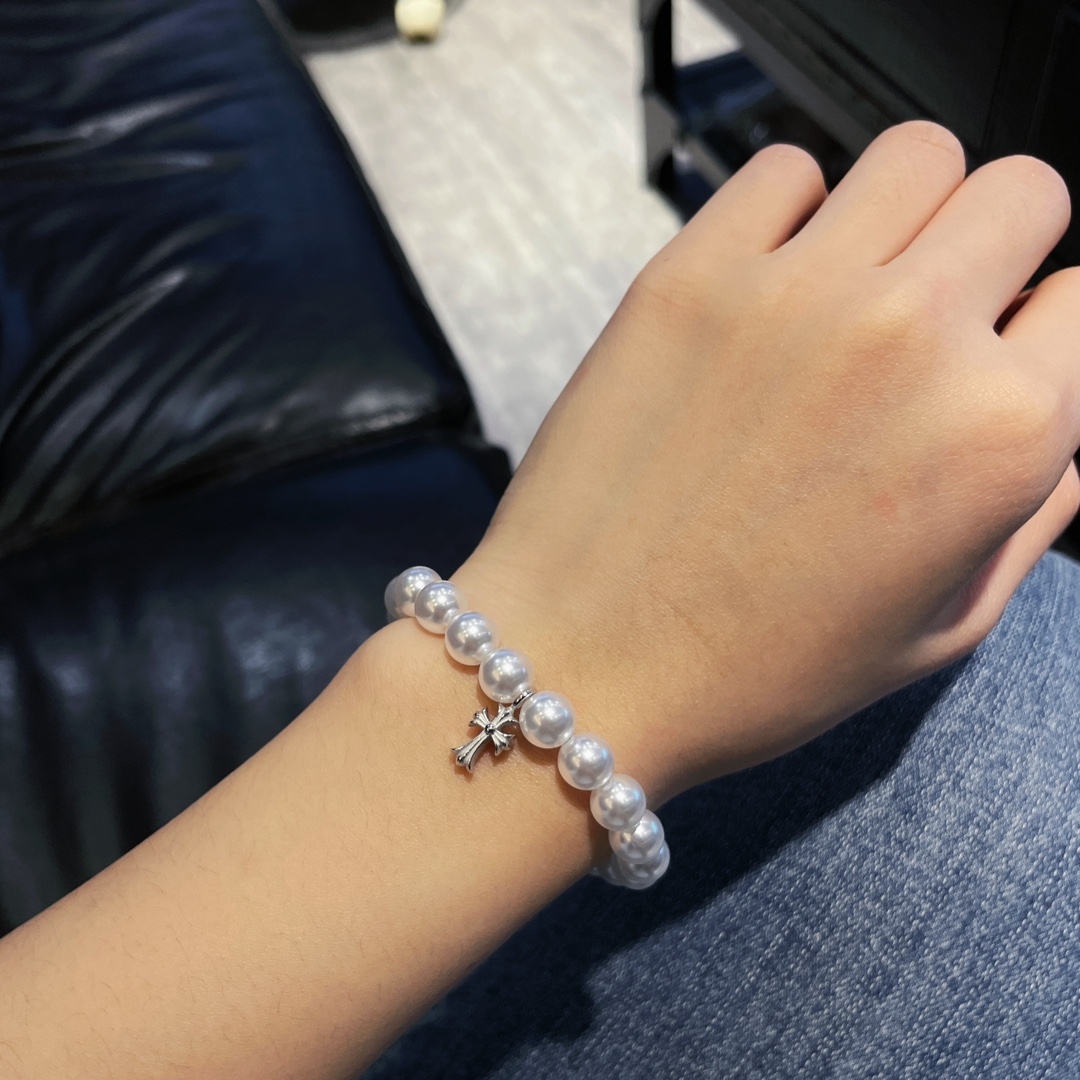 𝐂𝐡𝐫𝐨𝐦𝐞 𝐡𝐞𝐚𝐫𝐭𝐬 Pearl Cross Bracelet（CHROME HEARTS 210）