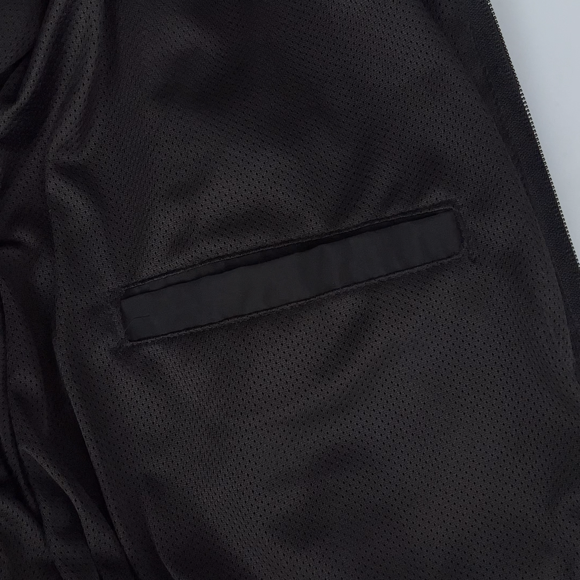 Supreme Old English Track Jacket "Black"（SUP-SS25-085）