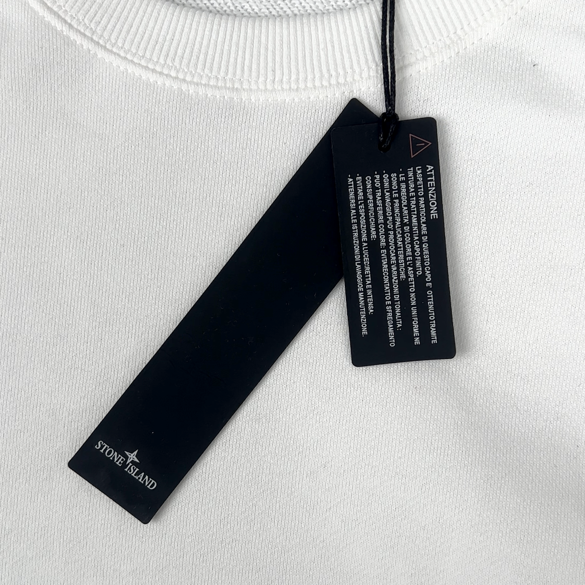 Stone Island Garment Dyed Crew Sweatshirt（721563051-V0020）