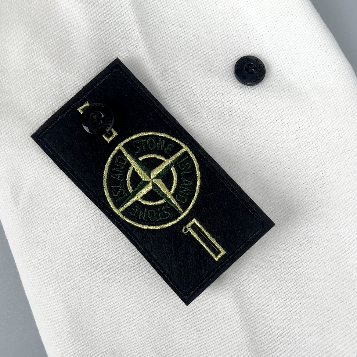 Stone Island Garment Dyed Crew Sweatshirt（721563051-V0020）