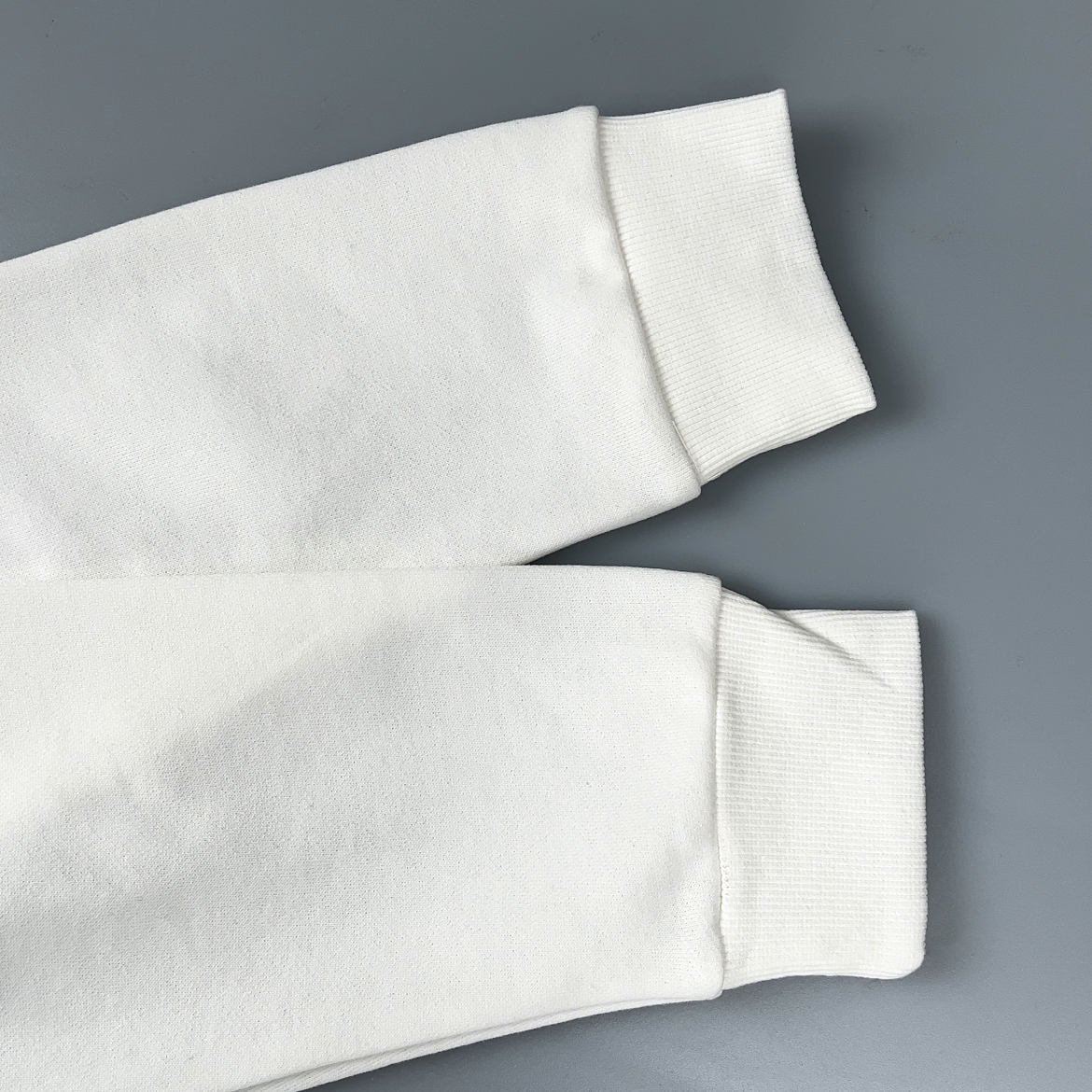 Stone Island Garment Dyed Crew Sweatshirt（721563051-V0020）