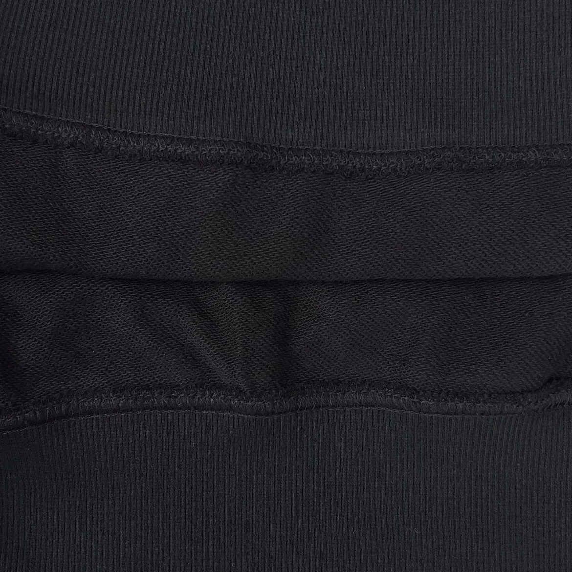 Amiri Staggered Logo Hoodie 'Black'(AMJYHD1052-BLACK）