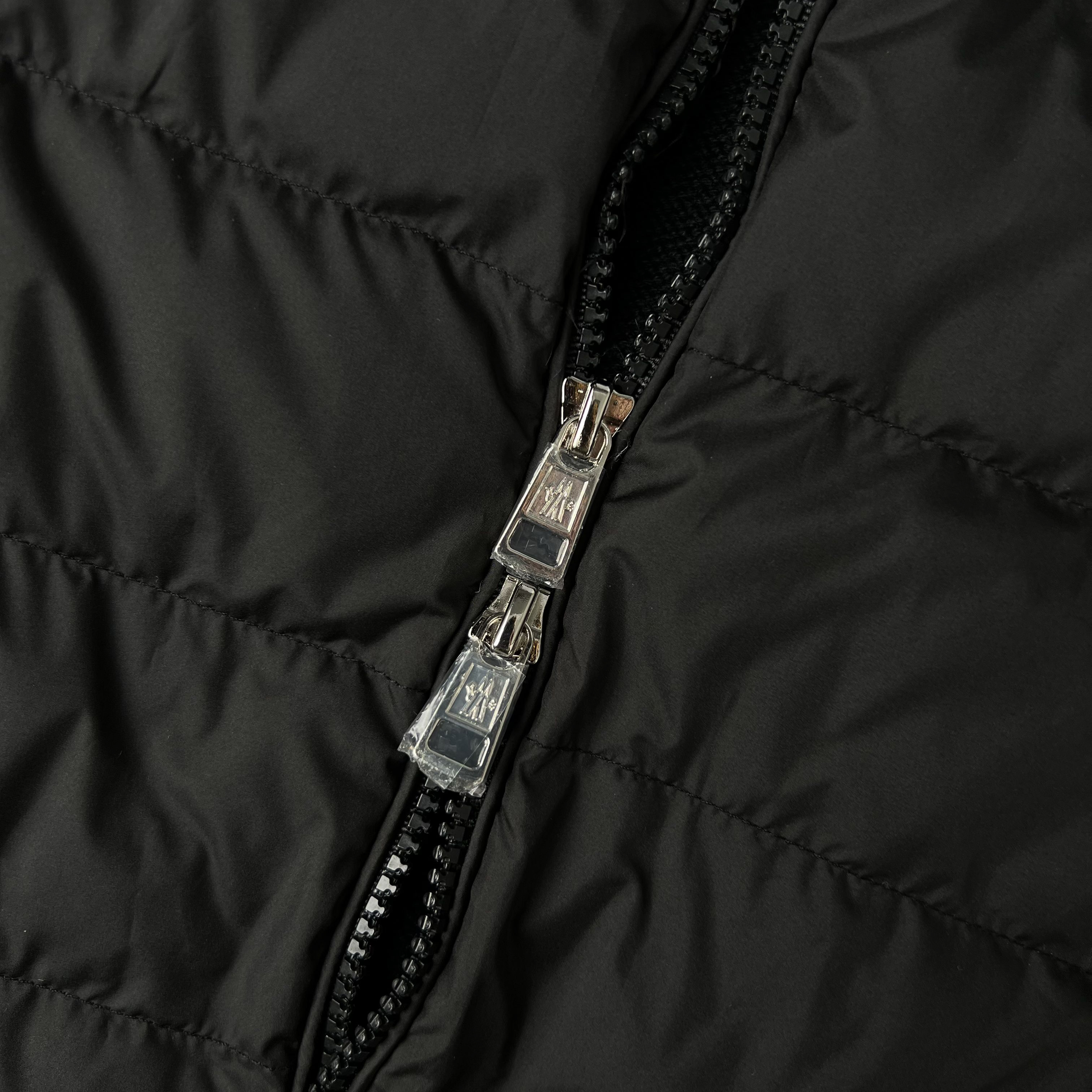 MONCLER Knitted Down Jacket Men's Cardigan Down Jacket -NFC機能なし（J10919B00020M1115999）