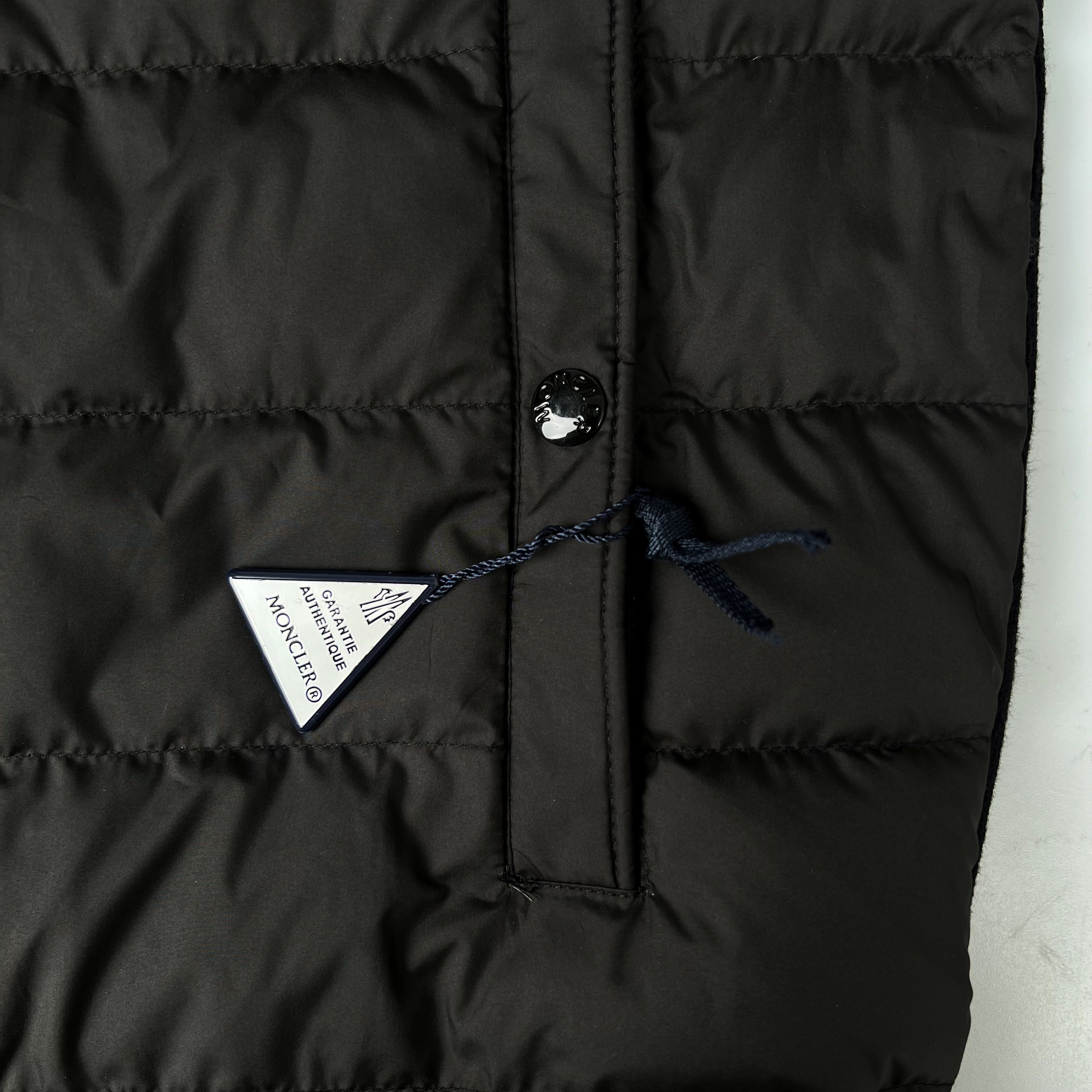 MONCLER Knitted Down Jacket Men's Cardigan Down Jacket -NFC機能なし（J10919B00020M1115999）