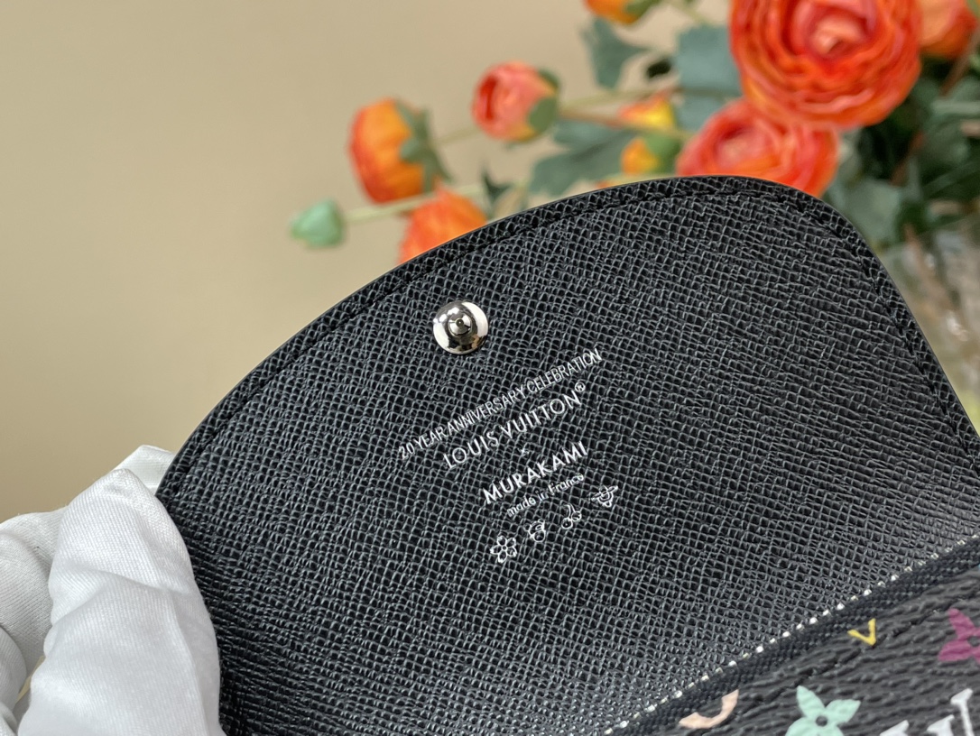 Louis Vuitton wallet （M13399）