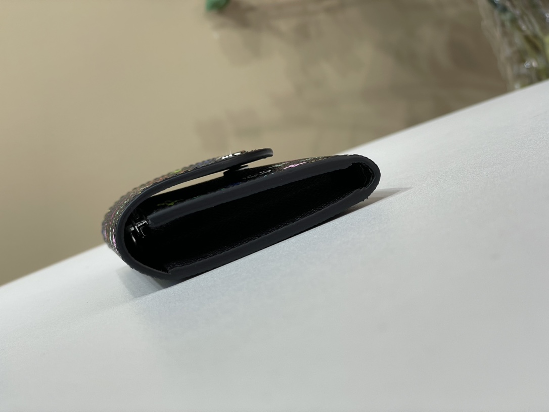 Louis Vuitton wallet （M13399）