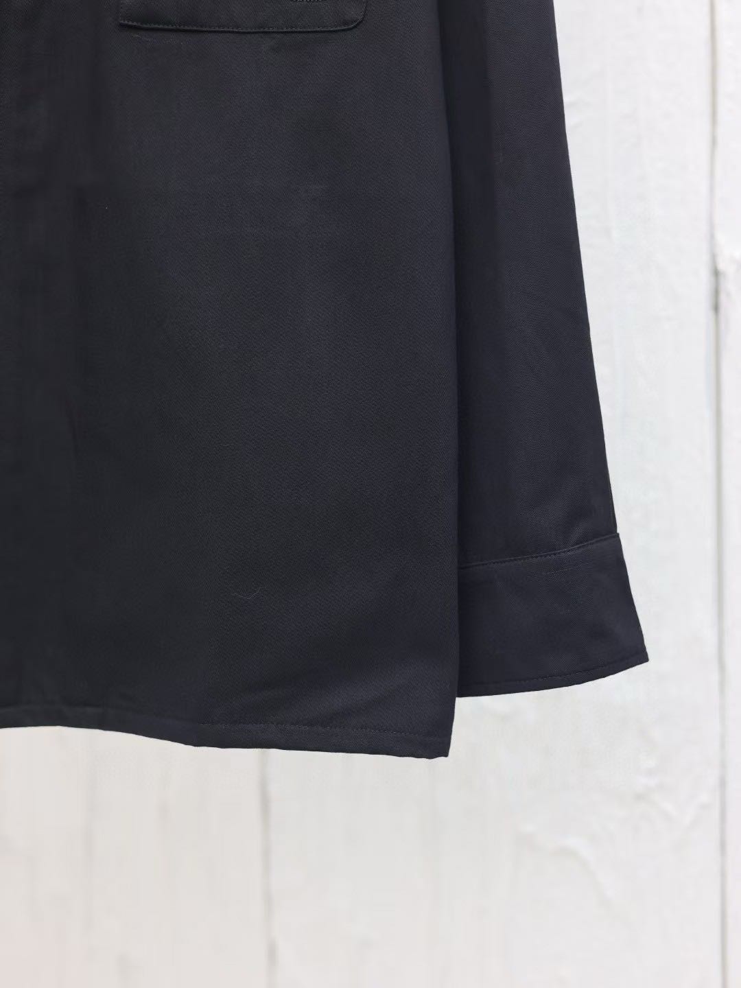 DIOR CD Icon embroidered shirt in cotton gabardine（513C542A6472_C989）