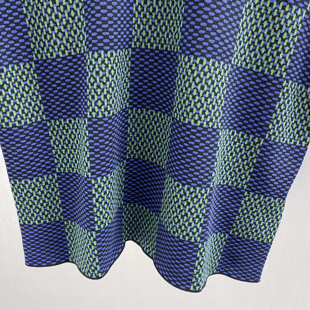 Louis Vuitton Damier Jacquard Short Sleeve Crew Neck（1AHEBC)