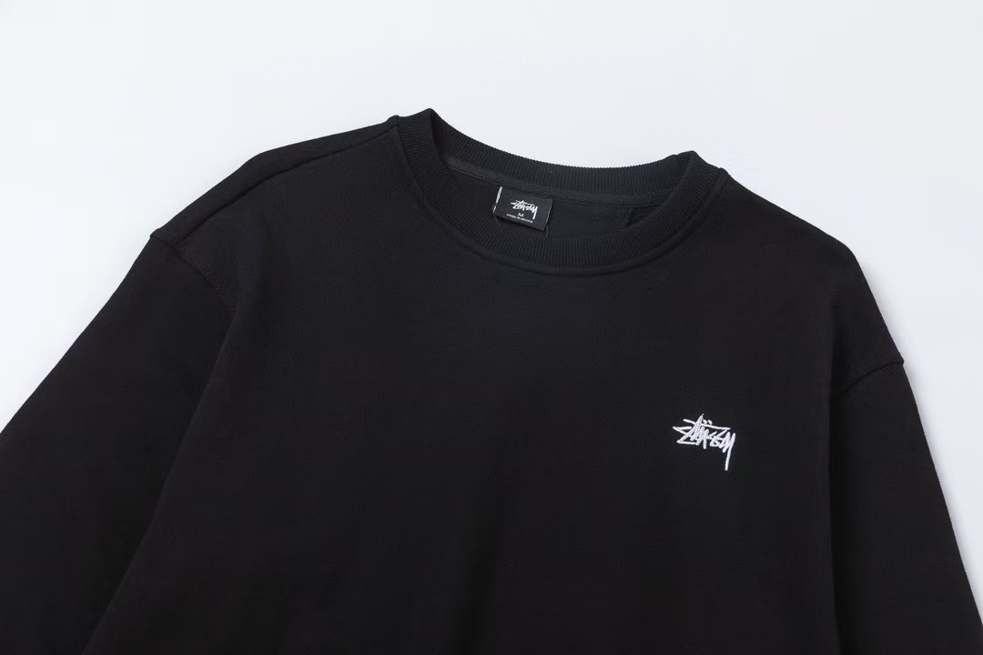 STUSSY Men's 23HO Stock Logo Sweatshirt （118531）