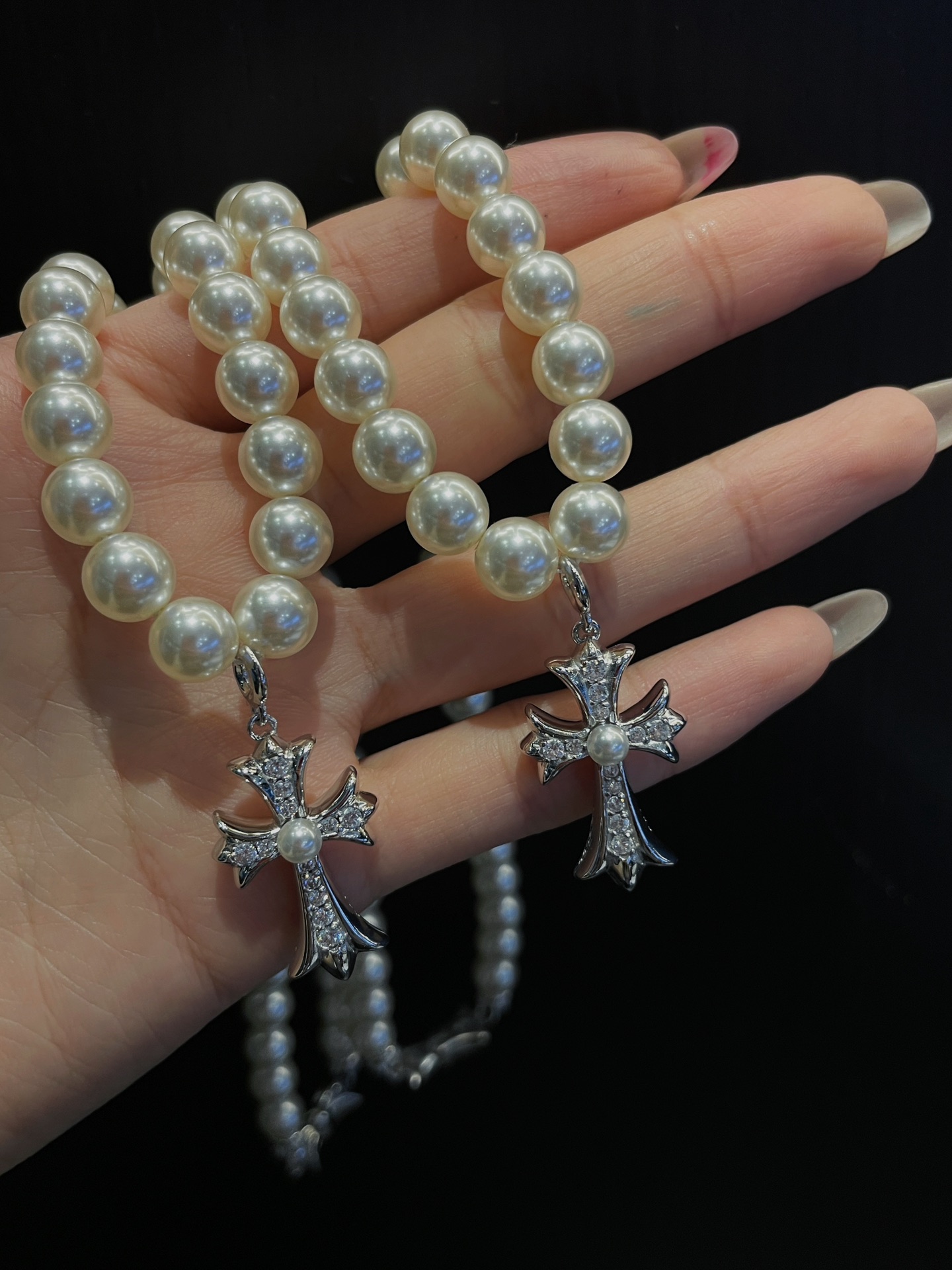 CHROME HEARTS Pearl Cross Necklace（CHROME HEARTS 246）