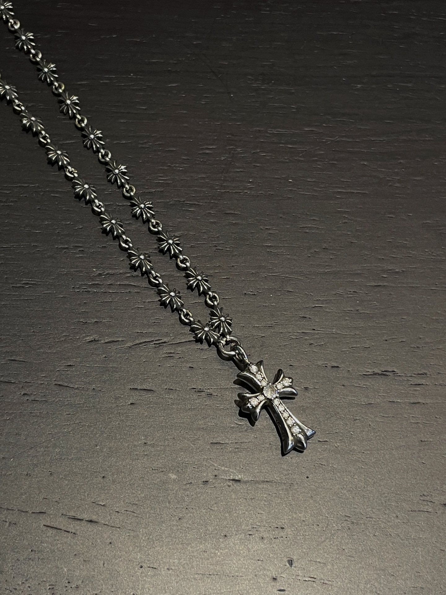 CHROME HEARTS Blue Zircon Cross Necklace（CHROME HEARTS 340）