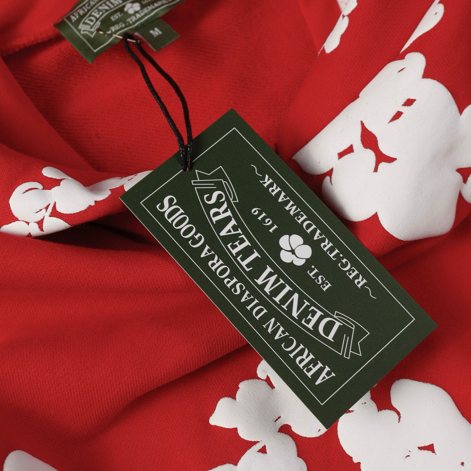 DENIM TEARS The Cotton Wreath Sweatshirt （Available in multiple colors）16 colors (301-110-30）