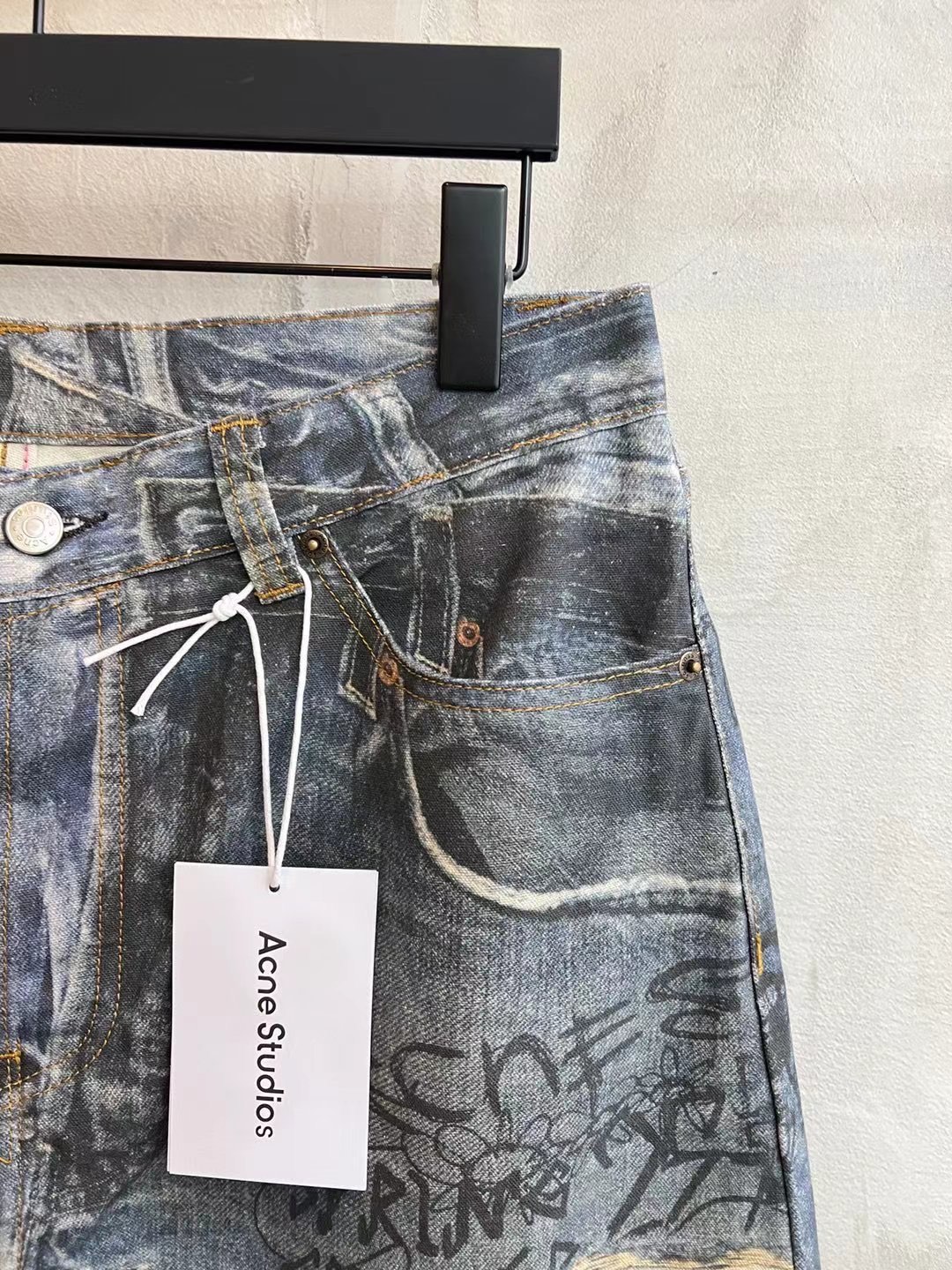 Acne Studios Super Baggy Fit Jeans for Men (BK0679-863）