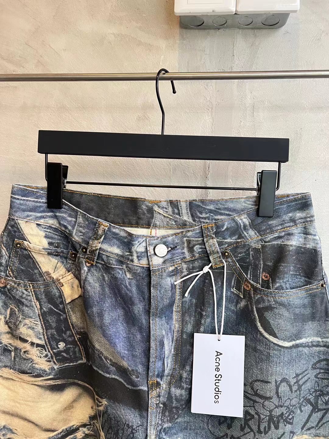 Acne Studios Super Baggy Fit Jeans for Men (BK0679-863）