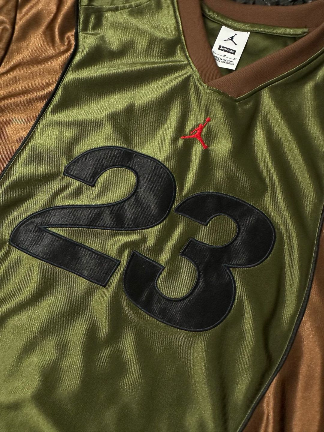 Supreme Jordan Warm-Up Kit (FW24KN1OLIVE）