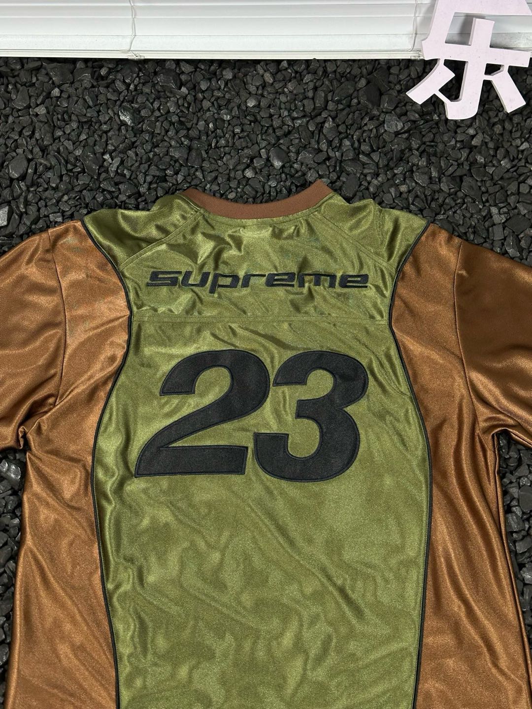 Supreme Jordan Warm-Up Kit (FW24KN1OLIVE）