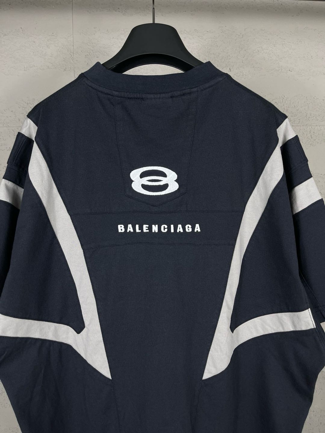 BALENCIAGA MENS Layered Sports T-shirt Oversizes BALENCIAGA MENS Layered Sports T-shirt Oversizes