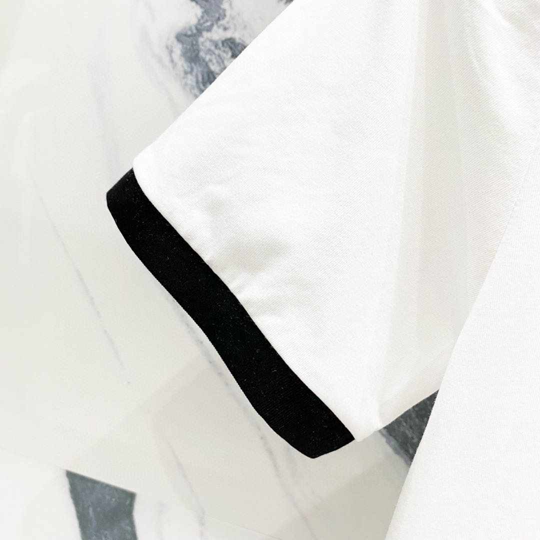 CELINE PARIS T-shirt in cotton jersey (2X872501F-01NB）