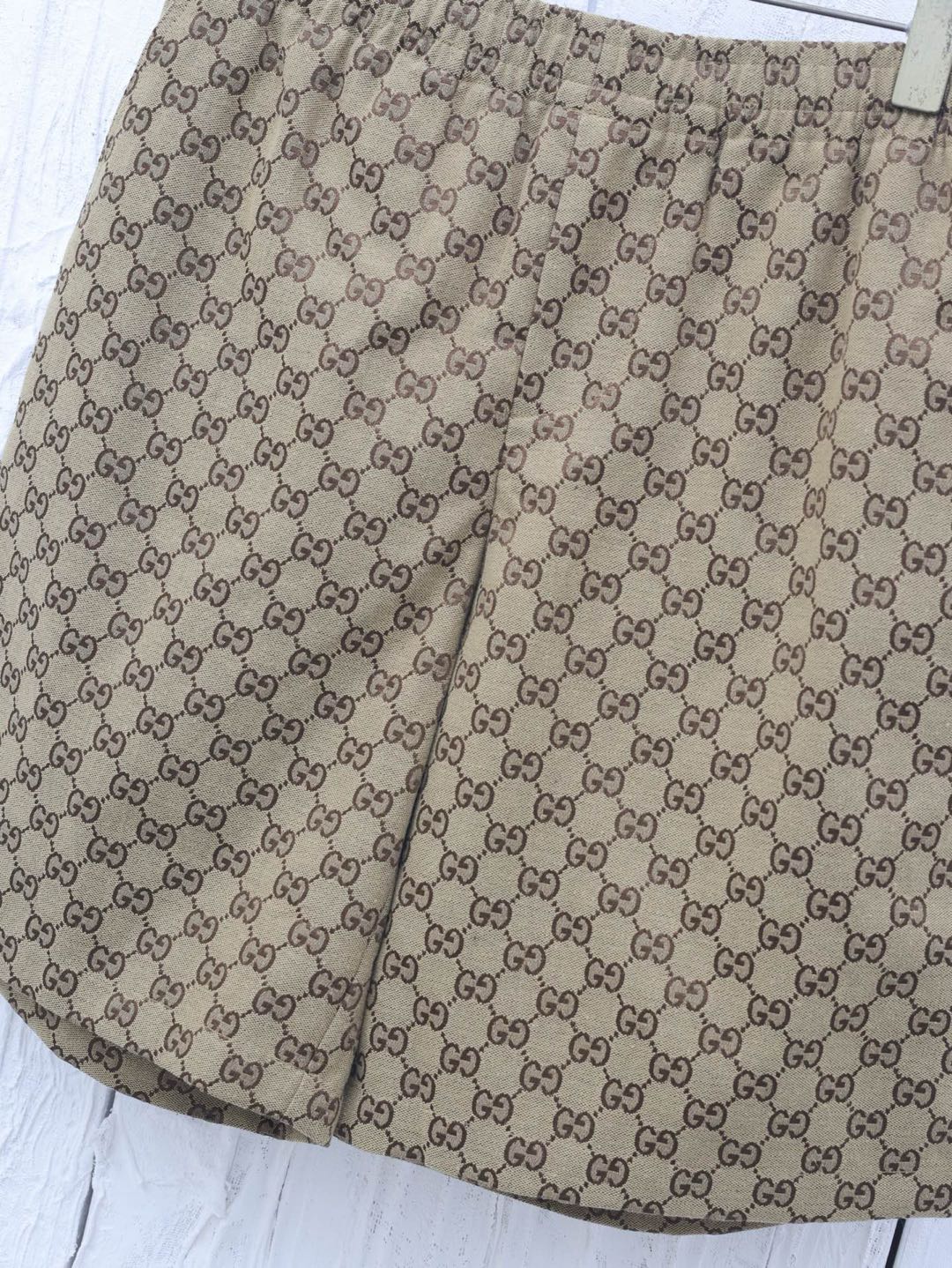 GUCCI Short de Lino y GG （102953）