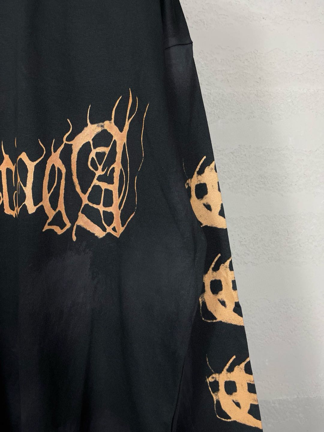 Balenciaga Logo Printed Crewneck Sweatshirt（739783TOVE1 1055）