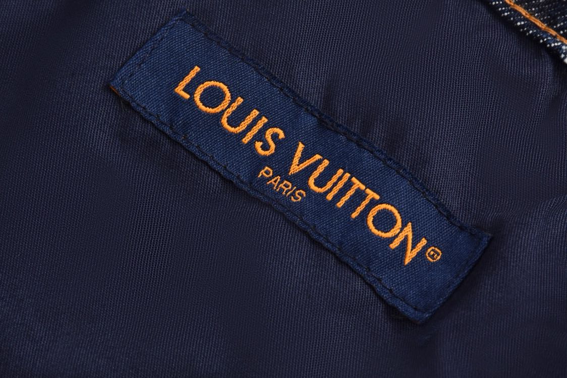 Louis Vuitton Monogram Jacquard Denim Skate Pants (1AFX30）