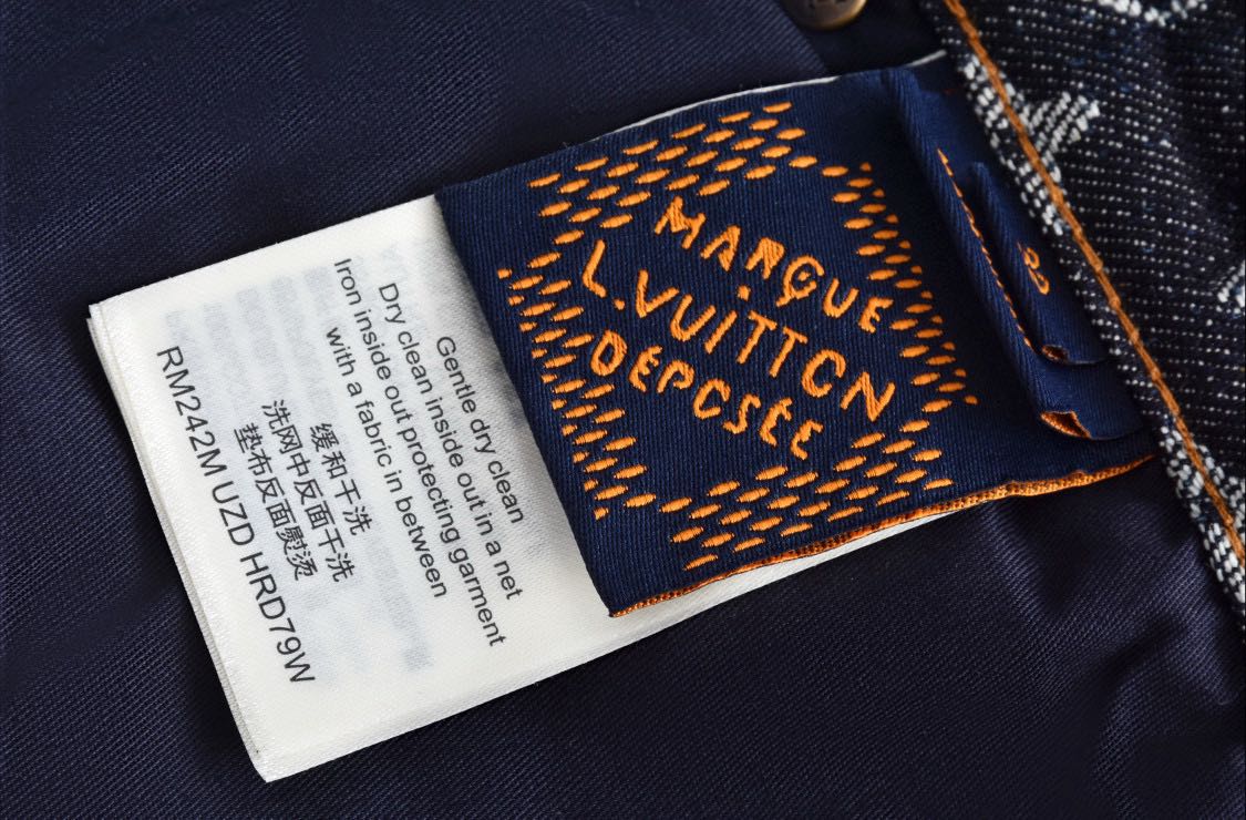 Louis Vuitton Monogram Jacquard Denim Skate Pants (1AFX30）