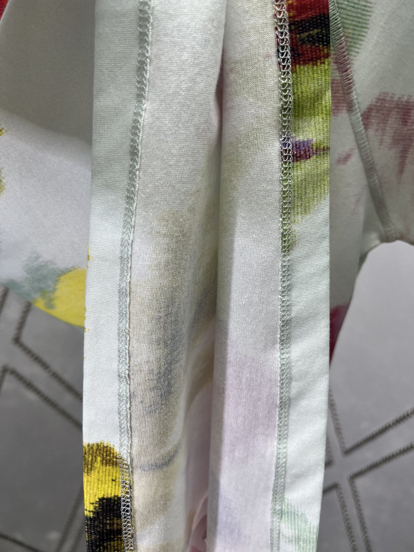 LOEWE Floral Print T-Shirt Small Fit（S359Y22X95-5459）