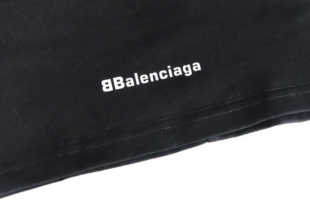 BALENCIAGA Barcelona Soccer Oversized T-shirt (777705TPVR51070）