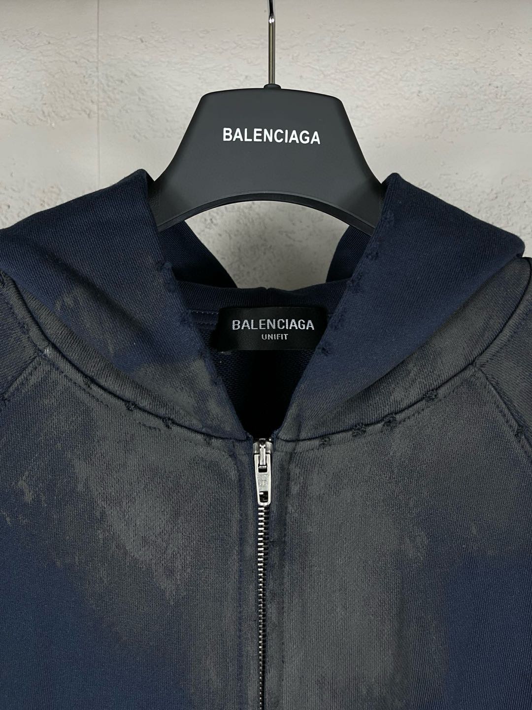 BALENCIAGA Embroidered Zip-up Hoodie Navy (720425-TNVK7-4100）