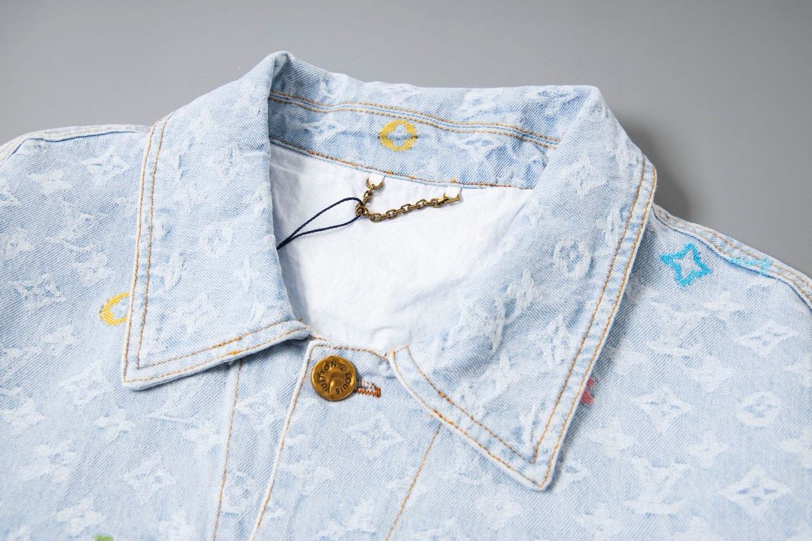 Louis Vuitton  Veste en denim Monogram（1AFPTC）