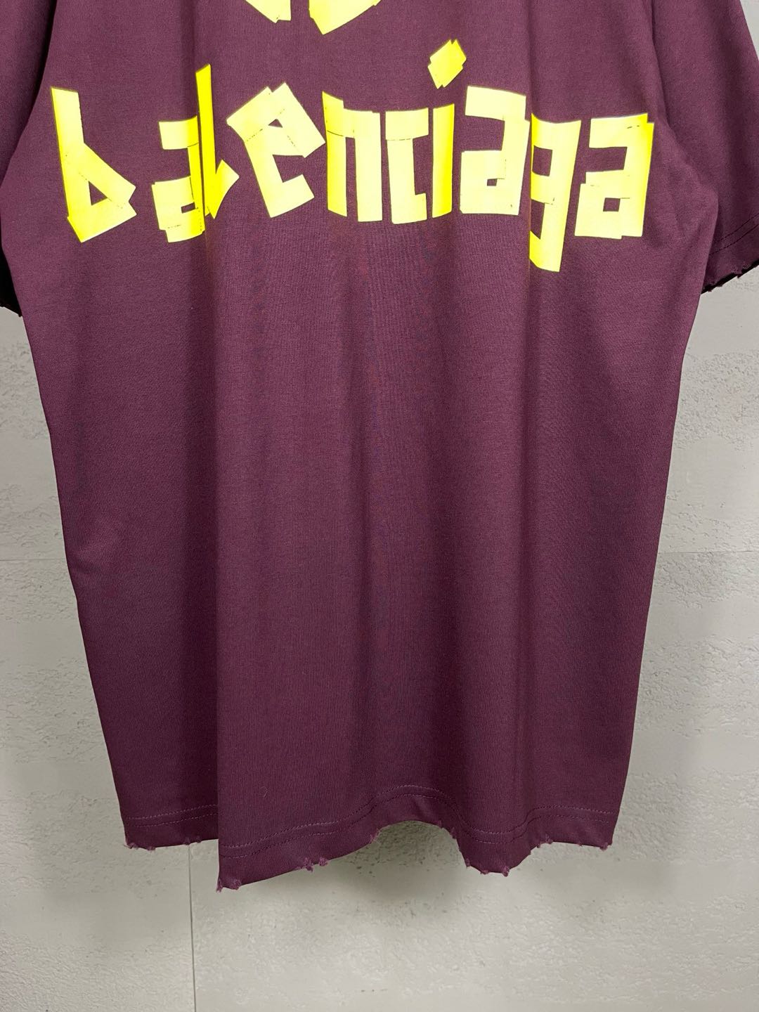 Balenciaga Tape Letters T-Shirt（124774）