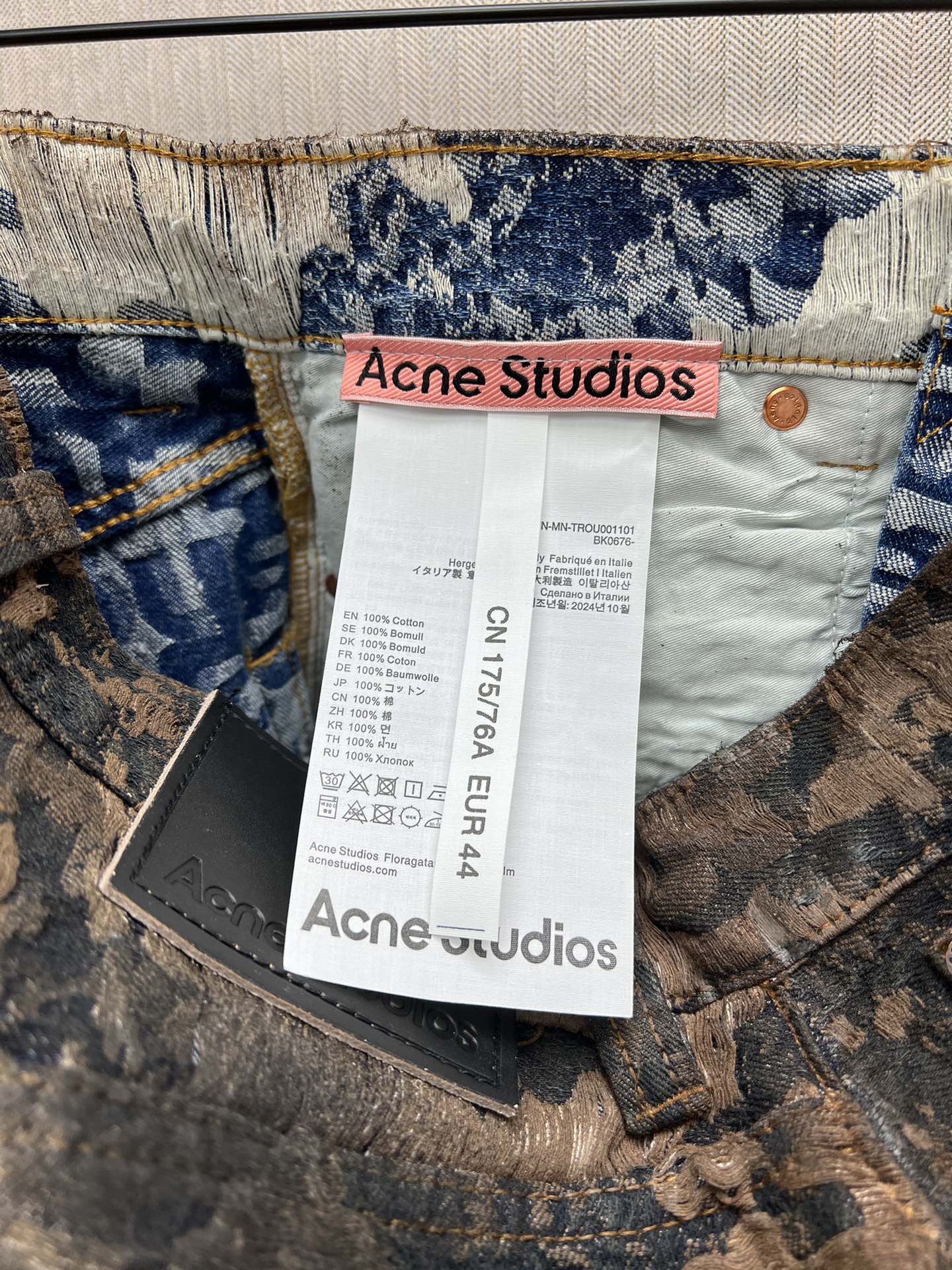 Acne Studios Jeans (B00406-700）