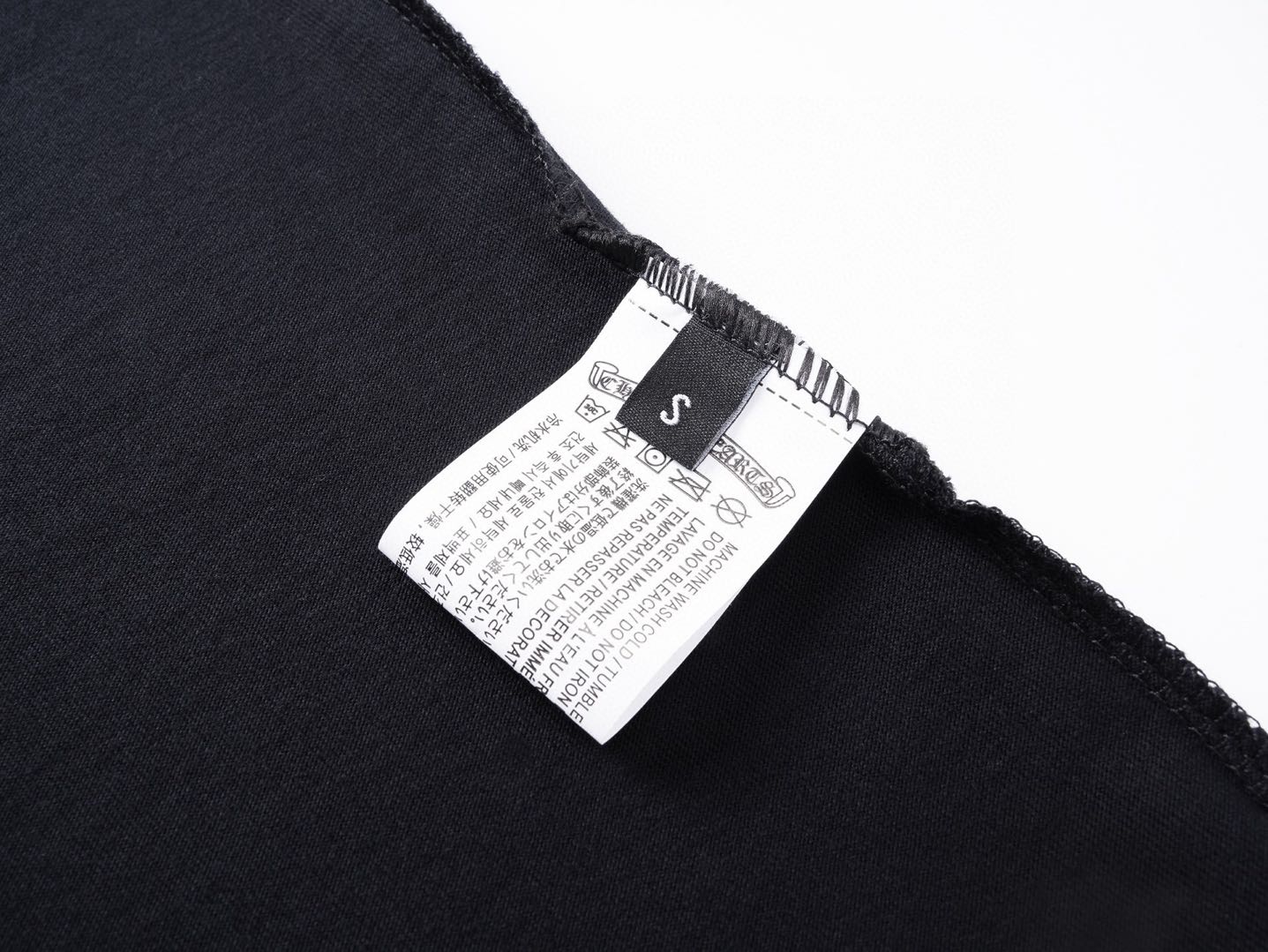CHROME HEARTS T-shirts (CH-562213）