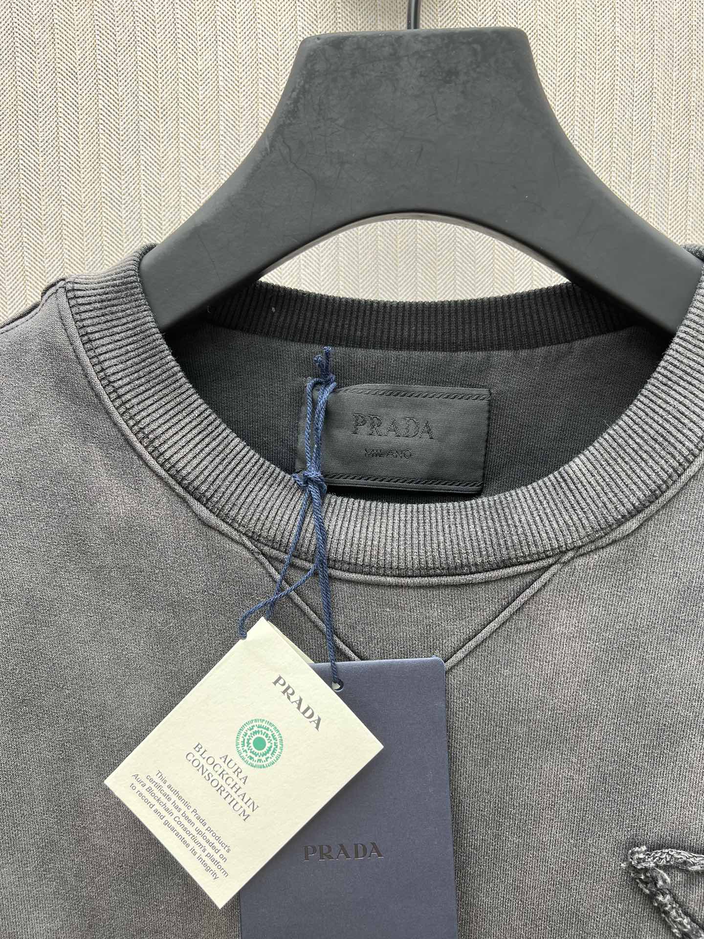 PRADA garment-dyed cotton (UJL26A-13BG-F0002）