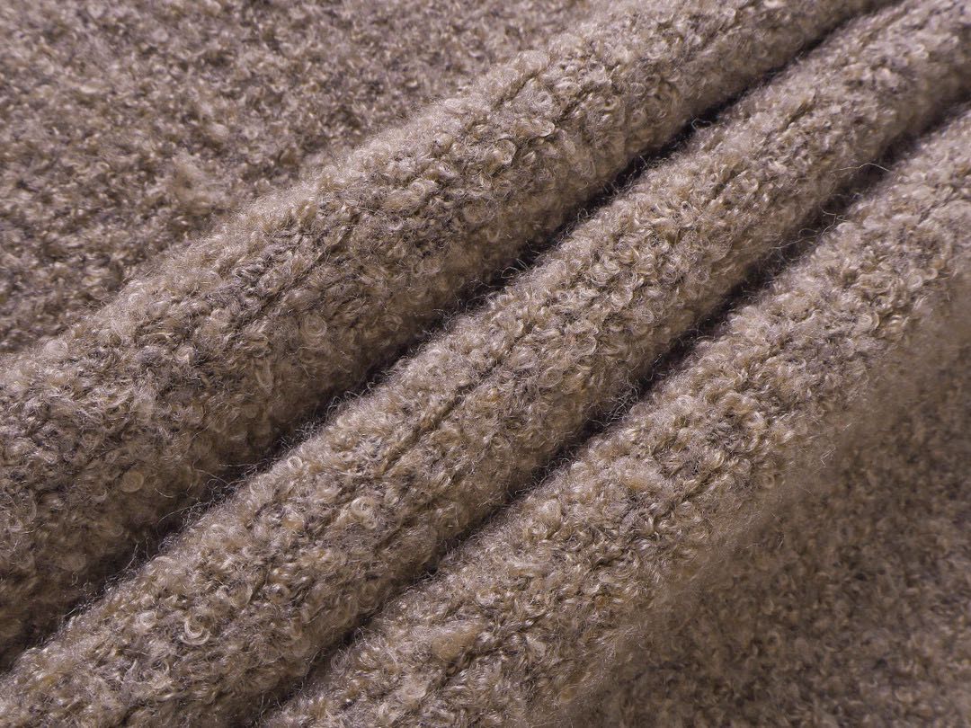 Louis Vuitton 23FW Logo long-sleeved sweater ​（1AF326）