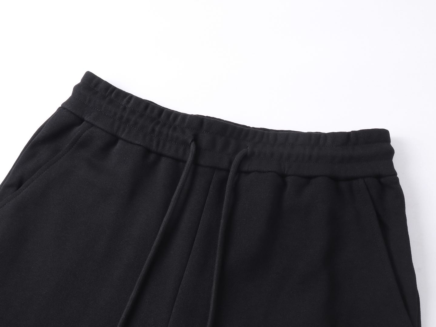 MONCLER Shorts（mj16110）