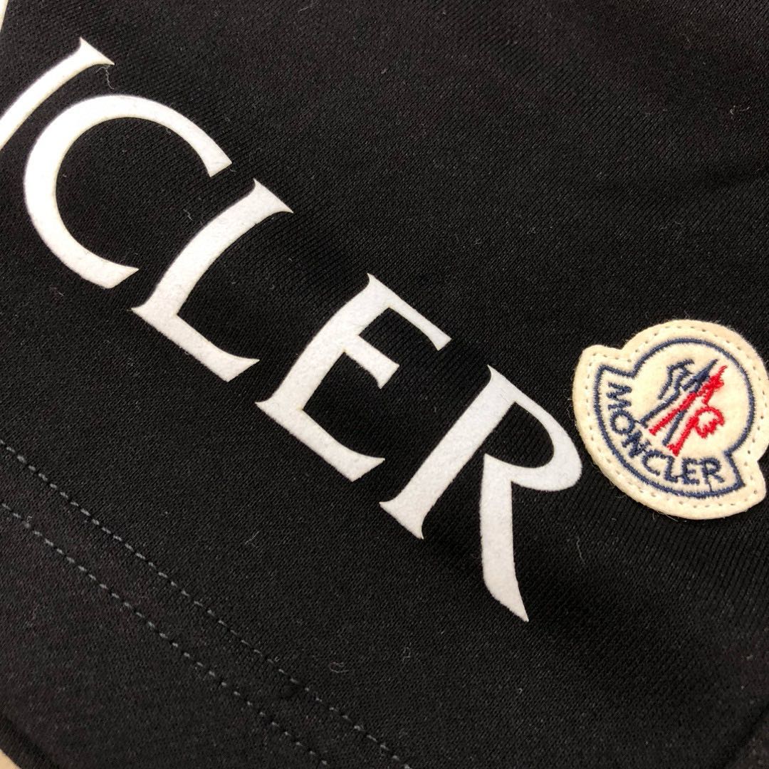 Moncler Lace-up Shorts（MJ16112）