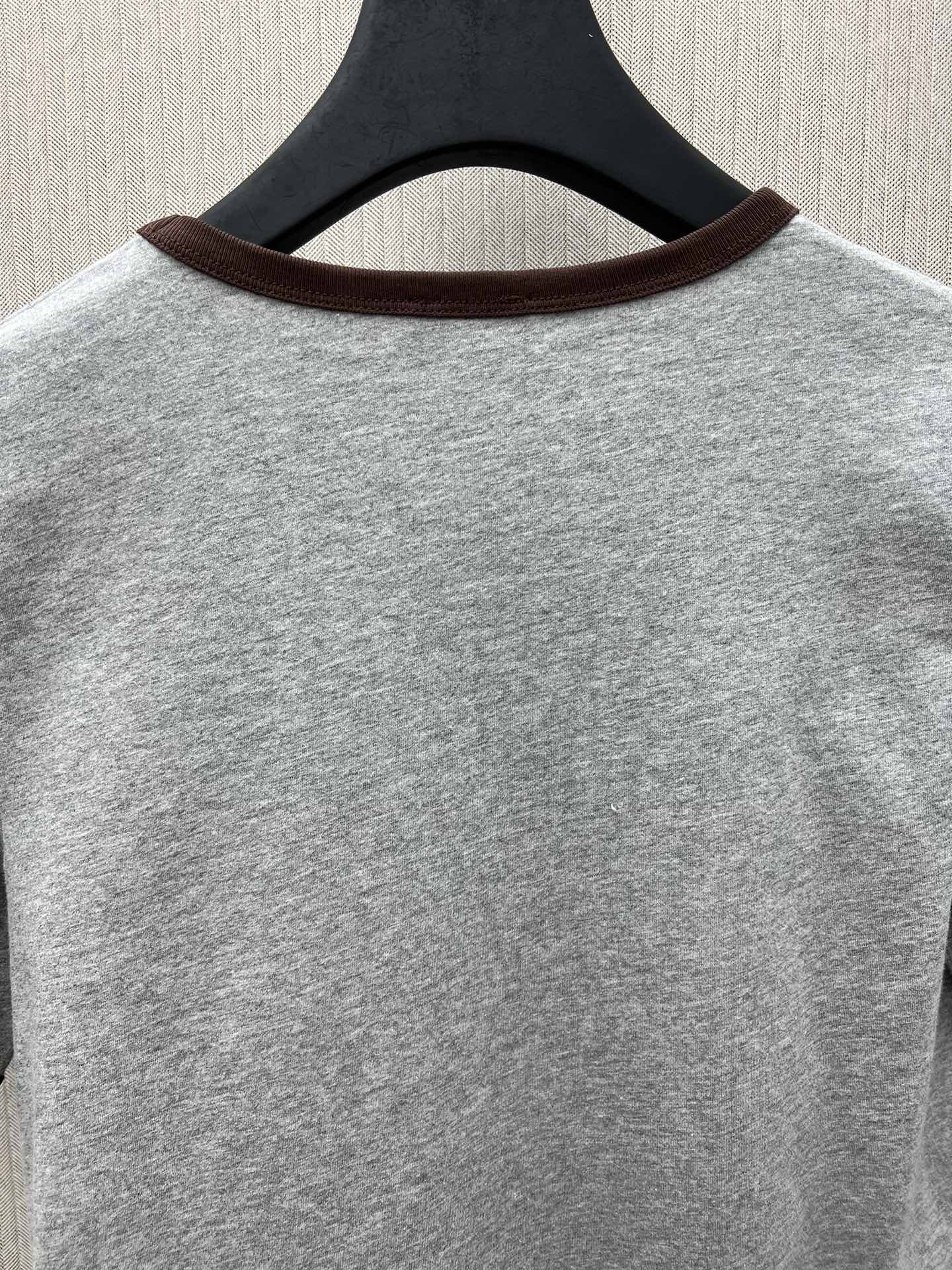 CELINE 70's blason t-shirt IN cotton jersey (RX09U507Z-GBE4）