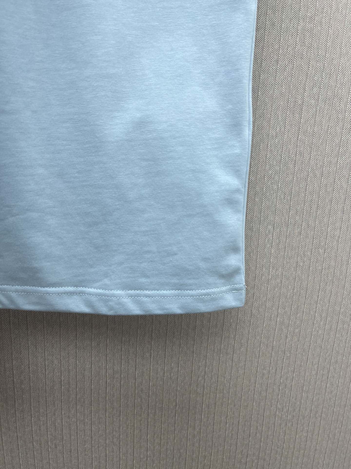 Dior CD logo cotton T-shirt（943J605A0554-C582）